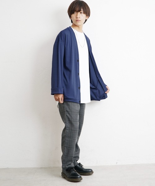MinoriTY(マイノリティ)の「【MinoriTY】カーディガン 袖口 ロールアップ 長袖カーデ メンズ オーバーサイズ ルーズシルエット(カーディガン/ボレロ・メンズ・ブラック/チャコール/ネイビー/ブラウン・M/L)」の14枚目の写真
