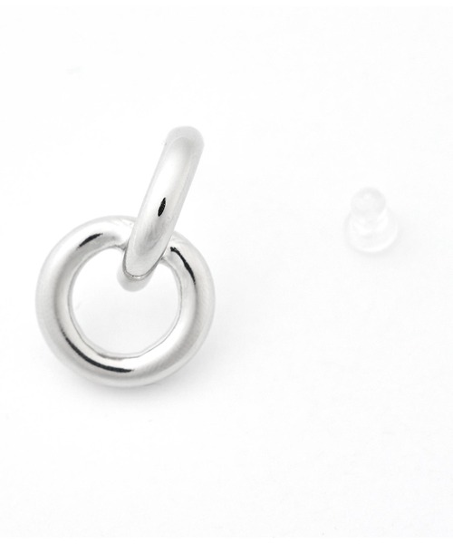 ANAP（アナップ）の「サークルデザインスタッドピアス（ピアス（両耳用）・レディース・シルバー/ゴールド・FREE）」の9枚目の写真