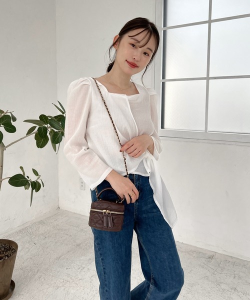 Lamoa（ラモア）の「Lamoa/スクエアネック フロントデザイン ブラウス（シャツ/ブラウス・レディース・ホワイト/ブラック/ブラウン・MEDIUM/LARGE）」の10枚目の写真