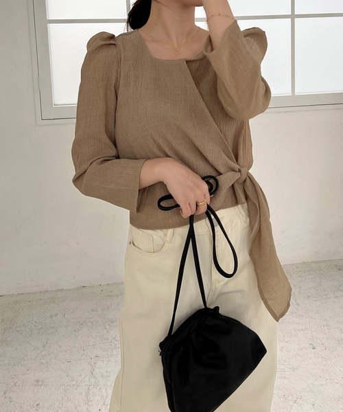 Lamoa（ラモア）の「Lamoa/スクエアネック フロントデザイン ブラウス（シャツ/ブラウス・レディース・ホワイト/ブラック/ブラウン・MEDIUM/LARGE）」の18枚目の写真