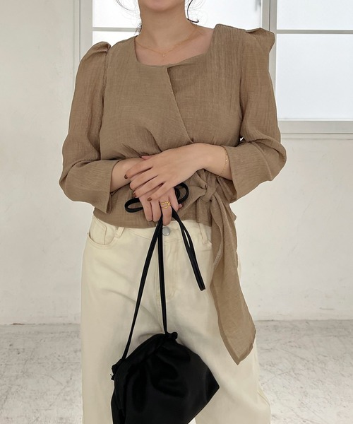 Lamoa（ラモア）の「Lamoa/スクエアネック フロントデザイン ブラウス（シャツ/ブラウス・レディース・ホワイト/ブラック/ブラウン・MEDIUM/LARGE）」の19枚目の写真