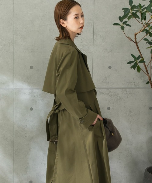 URBAN RESEARCH ROSSO（アーバンリサーチロッソ）の「オーバートレンチコート（トレンチコート・レディース・ベージュ/カーキ・38/36）」の4枚目の写真