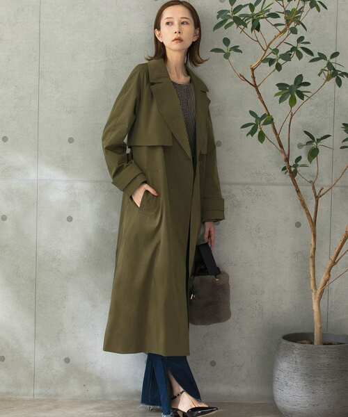 URBAN RESEARCH ROSSO（アーバンリサーチロッソ）の「オーバートレンチコート（トレンチコート・レディース・ベージュ/カーキ・38/36）」の6枚目の写真