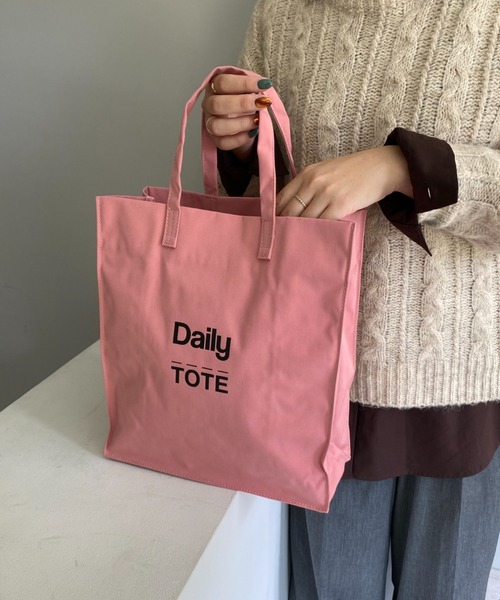 Daily russet(デイリー ラシット)の「【撥水キャンバス】アイコントートバッグ(M)(トートバッグ・レディース・ブラック/ベージュ/ブルー/グリーン/サーモンピンク/チャコール・FREE)」の6枚目の写真