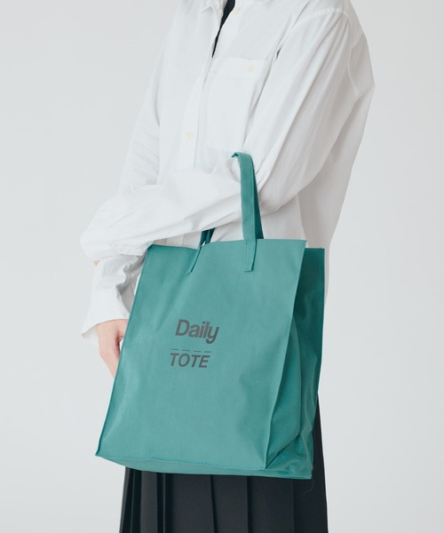 Daily russet(デイリー ラシット)の「【撥水キャンバス】アイコントートバッグ(M)(トートバッグ・レディース・ブラック/ベージュ/ブルー/グリーン/サーモンピンク/チャコール・FREE)」の19枚目の写真