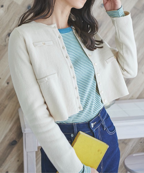 FREE'S MART（フリーズマート）の「◇ショート丈クルーネックニットカーデ（ニット/セーター・レディース・ホワイト/ブラック/パープル/ライトグリーン・FREE）」の2枚目の写真