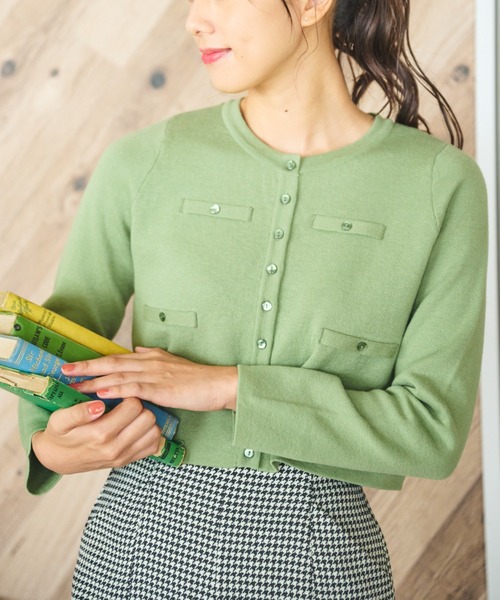 FREE'S MART（フリーズマート）の「◇ショート丈クルーネックニットカーデ（ニット/セーター・レディース・ホワイト/ブラック/パープル/ライトグリーン・FREE）」の4枚目の写真