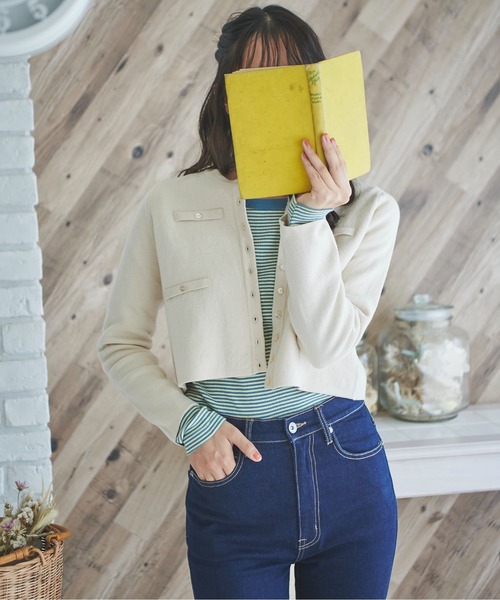 FREE'S MART（フリーズマート）の「◇ショート丈クルーネックニットカーデ（ニット/セーター・レディース・ホワイト/ブラック/パープル/ライトグリーン・FREE）」の21枚目の写真