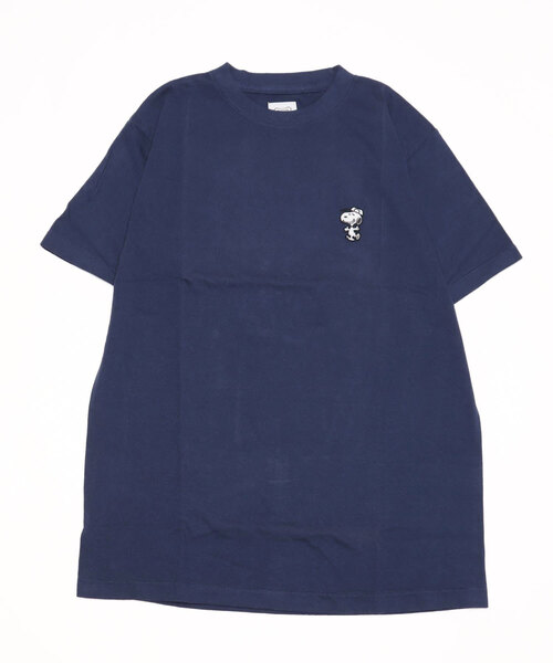 SNOOPY(スヌーピー)の「スヌーピー刺繍ワッペン Tシャツ / ネイビー(Tシャツ/カットソー・レディース・ネイビー・MEDIUM/LARGE/X-LARGE/SMALL)」の1枚目の写真