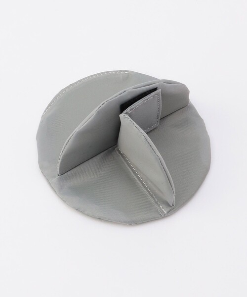 CHUMS(チャムス)の「CHUMS/チャムス Recycle Stand Round Pouch/リサイクルスタンドラウンドポーチ(ハンドバッグ・レディース・ブラック/ベージュ/パープル/レッド/ネイビー・ONE SIZE)」の8枚目の写真