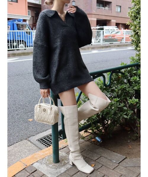 EVRIS（エヴリス）の「オープンカラールーズニットトップス（ニット/セーター・レディース・グレー/ブルー/アイボリー・FREE）」の12枚目の写真