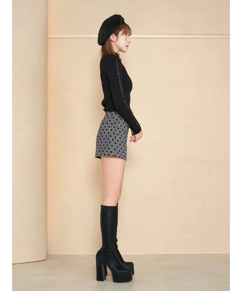 Darich(ダーリッチ)の「フロッキードットショートパンツ(その他パンツ・レディース・ブラウン/ブラック・S/M)」の12枚目の写真