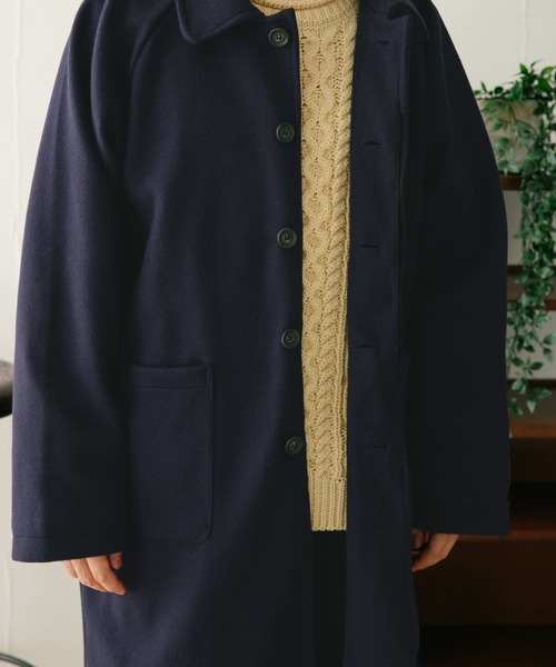 ITEMS URBANRESEARCH（アイテムズ アーバンリサーチ）の「ウールライクメルトン バルマカーンコート（ステンカラーコート・メンズ・チャコールグレー/ブラック/ネイビー・MEDIUM/LARGE）」の16枚目の写真