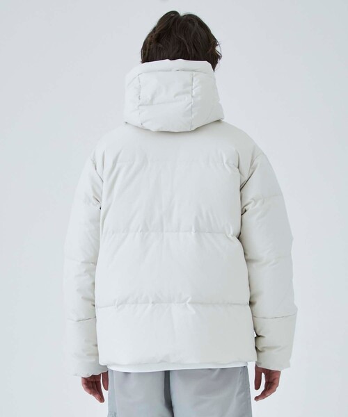 CITY TOKYO（シティトウキョウ）の「TOKYO パーフェクションダウン 〈防水・防風・透湿・700フィルパワー〉（ダウンジャケット/コート・メンズ・グリーン/ブルー/ブラック/オフホワイト・3/2/1）」の9枚目の写真