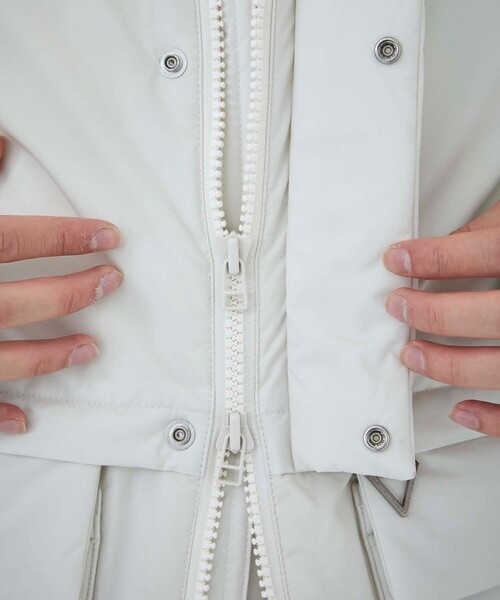 CITY TOKYO（シティトウキョウ）の「TOKYO パーフェクションダウン 〈防水・防風・透湿・700フィルパワー〉（ダウンジャケット/コート・メンズ・グリーン/ブルー/ブラック/オフホワイト・3/2/1）」の15枚目の写真