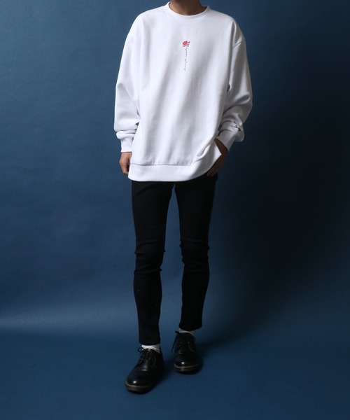 ANPAS（アンパス）の「Fleece Lining Rose Embroidery Oversized Sweatshirt/裏起毛 ワンポイント フラワー 薔薇刺繍 オーバーサイズ スウェット トップス トレーナー メンズ（スウェット・メンズ・ホワイト系その他/ブラック系その他/ホワイト系その他2/ホワイト系その他3/ブラック系その他2/ブラック系その他3・M/L）」の8枚目の写真
