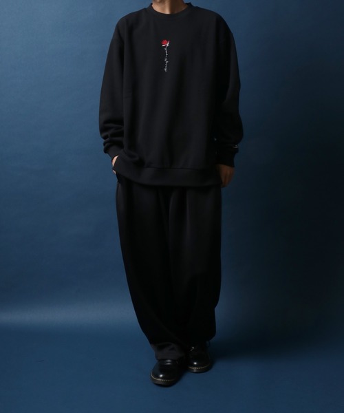 ANPAS（アンパス）の「Fleece Lining Rose Embroidery Oversized Sweatshirt/裏起毛 ワンポイント フラワー 薔薇刺繍 オーバーサイズ スウェット トップス トレーナー メンズ（スウェット・メンズ・ホワイト系その他/ブラック系その他/ホワイト系その他2/ホワイト系その他3/ブラック系その他2/ブラック系その他3・M/L）」の10枚目の写真