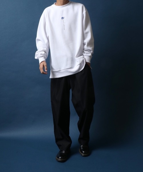 ANPAS（アンパス）の「Fleece Lining Rose Embroidery Oversized Sweatshirt/裏起毛 ワンポイント フラワー 薔薇刺繍 オーバーサイズ スウェット トップス トレーナー メンズ（スウェット・メンズ・ホワイト系その他/ブラック系その他/ホワイト系その他2/ホワイト系その他3/ブラック系その他2/ブラック系その他3・M/L）」の13枚目の写真
