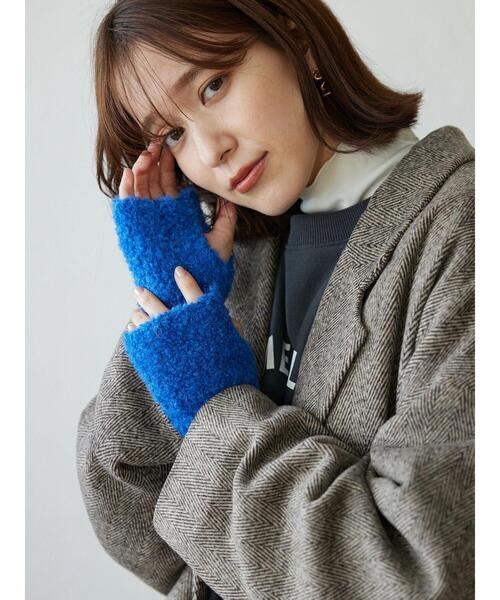 Green Parks(グリーンパークス)の「・ブークレショートアームウォーマー(アームカバー・レディース・ブラック/グレイッシュベージュ/ブルー/アイボリー・FREE)」の9枚目の写真