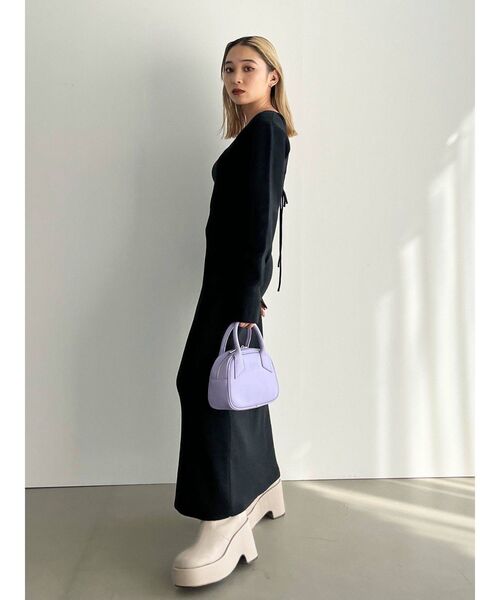 EMODA（エモダ）の「バックレースアップロングワンピース（ワンピース・レディース・ブラック/ブルー・FREE）」の13枚目の写真