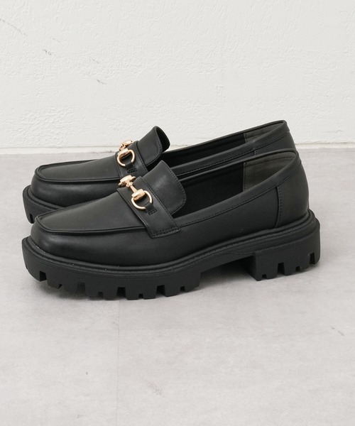 COLONY 2139（コロニートゥーワンスリーナイン）の「ビット付き厚底ローファー（ローファー・メンズ・ブラック・MEDIUM/LARGE）」の3枚目の写真