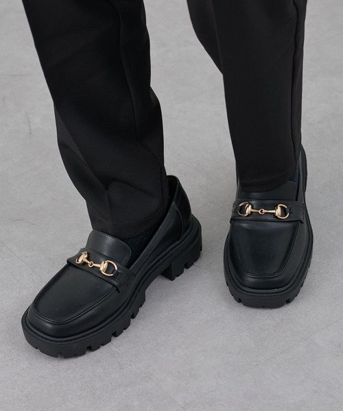 COLONY 2139（コロニートゥーワンスリーナイン）の「ビット付き厚底ローファー（ローファー・メンズ・ブラック・MEDIUM/LARGE）」の15枚目の写真