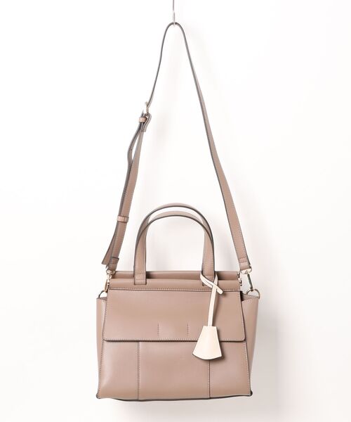 MIAN (ミアン)の「【MIAN】ダブルフラップ2wayハンドバッグ ANNABEL 2221-116-1(トートバッグ・レディース・ブラック/アイボリー/グレイッシュベージュ/ワイン/チャコールグレー/グリーン/ダークブラウン/モカ/イエロー・FREE)」の6枚目の写真