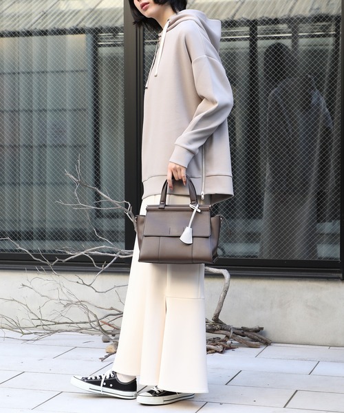 MIAN (ミアン)の「【MIAN】ダブルフラップ2wayハンドバッグ ANNABEL 2221-116-1(トートバッグ・レディース・ブラック/アイボリー/グレイッシュベージュ/ワイン/チャコールグレー/グリーン/ダークブラウン/モカ/イエロー・FREE)」の15枚目の写真