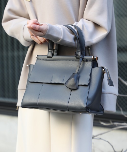 MIAN (ミアン)の「【MIAN】ダブルフラップ2wayハンドバッグ ANNABEL 2221-116-1(トートバッグ・レディース・ブラック/アイボリー/グレイッシュベージュ/ワイン/チャコールグレー/グリーン/ダークブラウン/モカ/イエロー・FREE)」の12枚目の写真