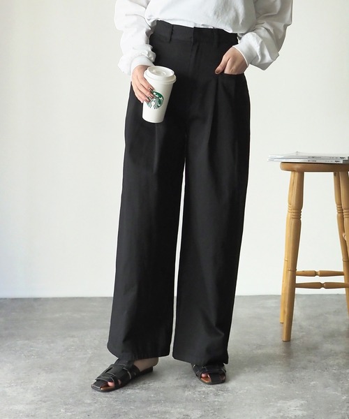 Riberry(リベリー)の「サイドポケットタックワイドパンツ(その他パンツ・レディース・ブラック/カーキ/ベージュ・MEDIUM)」の13枚目の写真