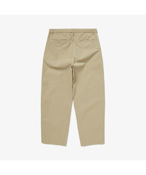 LACOSTE(ラコステ)の「ギガタルイージーワイドパンツ(チノパンツ・メンズ・ベージュ/オフホワイト/ブラック・42/46/38)」の8枚目の写真