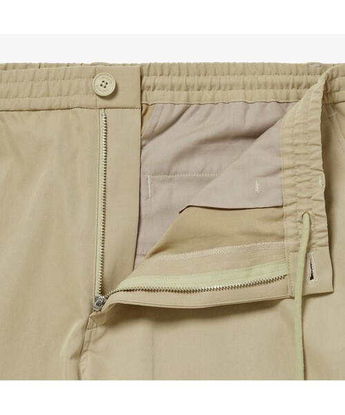 LACOSTE(ラコステ)の「ギガタルイージーワイドパンツ(チノパンツ・メンズ・ベージュ/オフホワイト/ブラック・42/46/38)」の12枚目の写真