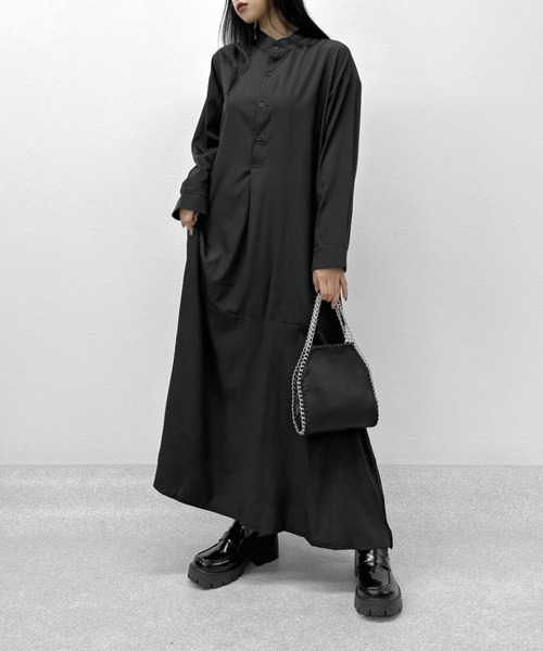 LVEU.（ラブユ.）の「【ZOZOTOWN限定】Stand collar flare shirt one-piece / スタンドカラーフレアシャツワンピース（シャツワンピース・レディース・ホワイト/ブラック・FREE）」の2枚目の写真