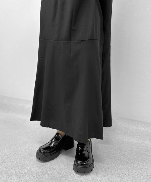 LVEU.（ラブユ.）の「【ZOZOTOWN限定】Stand collar flare shirt one-piece / スタンドカラーフレアシャツワンピース（シャツワンピース・レディース・ホワイト/ブラック・FREE）」の22枚目の写真