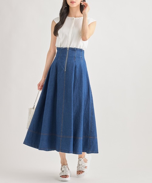 tocco closet（トッコ　クローゼット）の「【ZOZO限定カラーあり】フロントファスナーステッチ入りコットンタックフレアスカート（スカート・レディース・ブラック/インディゴブルー/オフホワイト・M）」の13枚目の写真