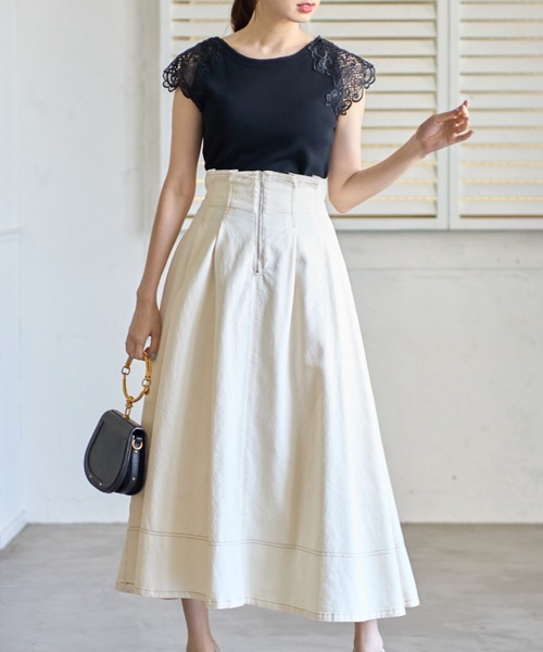 tocco closet（トッコ　クローゼット）の「【ZOZO限定カラーあり】フロントファスナーステッチ入りコットンタックフレアスカート（スカート・レディース・ブラック/インディゴブルー/オフホワイト・M）」の5枚目の写真