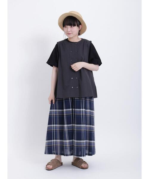 Samansa Mos2(サマンサ モスモス)の「シェフ釦ベスト(ベスト・レディース・モカ/キナリ/チャコールグレー・F)」の11枚目の写真