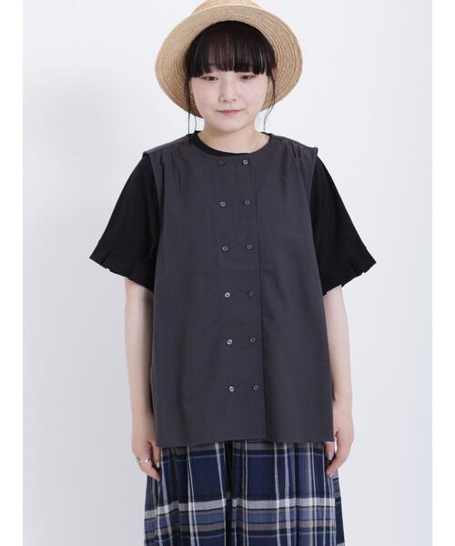 Samansa Mos2(サマンサ モスモス)の「シェフ釦ベスト(ベスト・レディース・モカ/キナリ/チャコールグレー・F)」の15枚目の写真