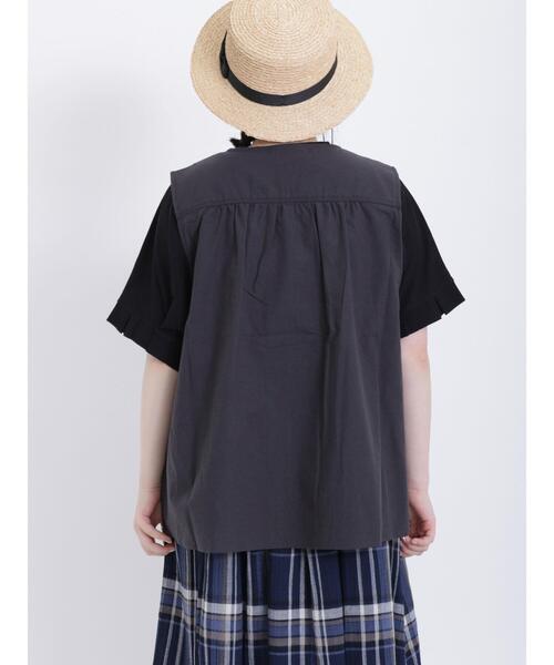 Samansa Mos2(サマンサ モスモス)の「シェフ釦ベスト(ベスト・レディース・モカ/キナリ/チャコールグレー・F)」の17枚目の写真