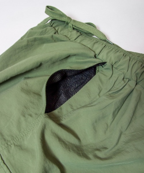 JACKROSE(ジャックローズ)の「JE-CRS0-ナイロンカーゴショーツ(その他パンツ・メンズ・ブラック/オリーブ/ベージュ・M/L)」の8枚目の写真