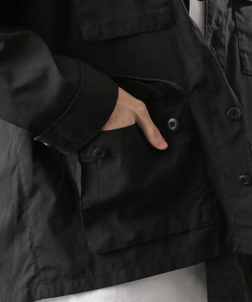 AVIREX（アヴィレックス）の「【MILITARY GARMENTS】バギー フィット B.D.U. ジャケット/BAGGY FIT B.D.U. JACKET（その他アウター・メンズ・ブラック/オリーブ・2/3）」の19枚目の写真