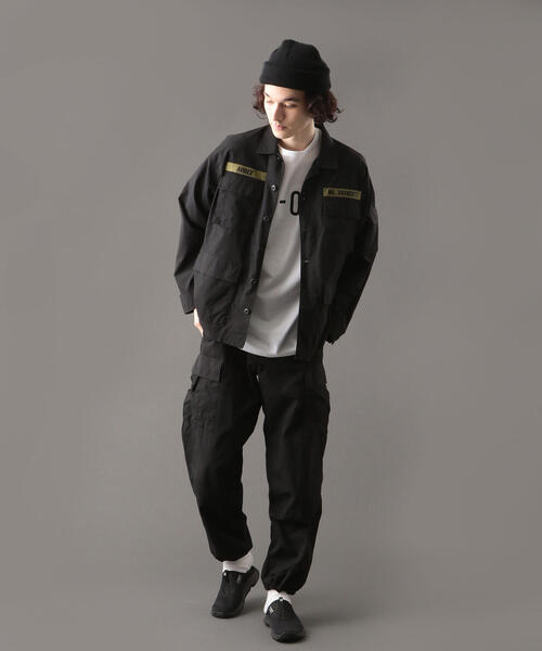 AVIREX（アヴィレックス）の「【MILITARY GARMENTS】バギー フィット B.D.U. ジャケット/BAGGY FIT B.D.U. JACKET（その他アウター・メンズ・ブラック/オリーブ・2/3）」の20枚目の写真