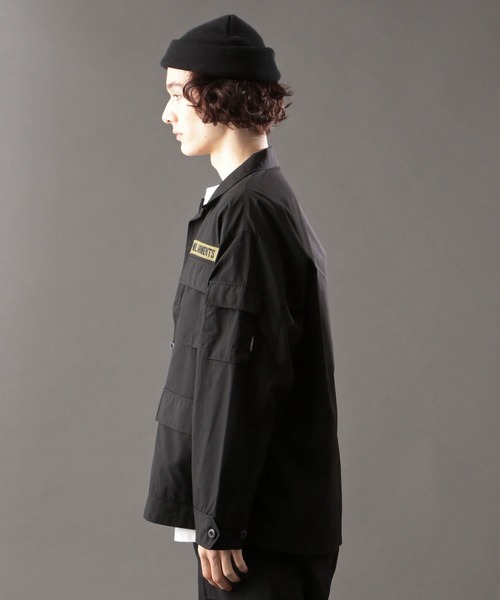 AVIREX（アヴィレックス）の「【MILITARY GARMENTS】バギー フィット B.D.U. ジャケット/BAGGY FIT B.D.U. JACKET（その他アウター・メンズ・ブラック/オリーブ・2/3）」の6枚目の写真