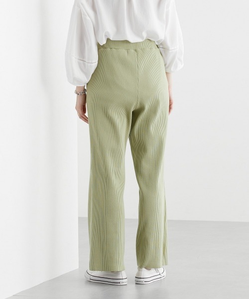 nissen（ニッセン）の「セルフカット　リブセミワイドパンツ（その他パンツ・レディース・チャコールグレー/テラコッタ/ブラック/ライトグリーン/ライトベージュ/モカ・LL/S/M/L）」の22枚目の写真