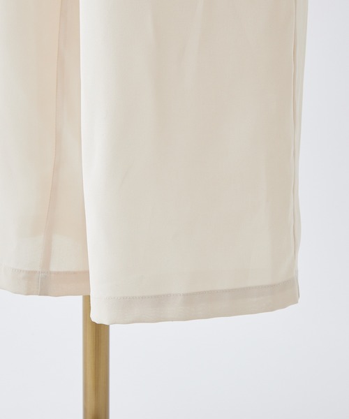 Seemi. byNICECLAUP（ シーミーバイナイスクラップ）の「【Seemi】フリルロンパース（サロペット/オーバーオール・レディース・アイボリー/ブラック/ピンク・FREE）」の7枚目の写真