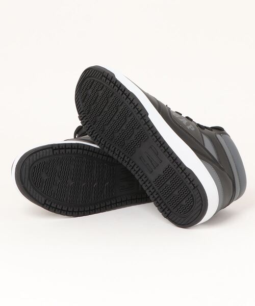 GAP（ギャップ）の「【GAP】 防水ハイカットスニーカー（スニーカー・メンズ・グレー/ブラック/ホワイト×グリーン/ブラック×ブラック/ブラック×グリーン/ホワイト×グレー/ブラック×グレー・26.0cm/27.0cm/25.0cm/28.0cm）」の8枚目の写真