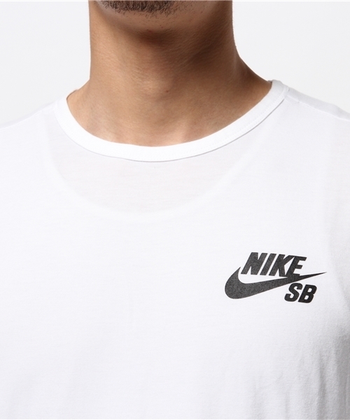 NIKE SB(ナイキエスビー)の「メンズ ナイキ スケート スカイライン DRI-FIT Tシャツ NIKE SB SKYLINE DFC SS CREW 704856(Tシャツ/カットソー・メンズ・ダークグレー/ホワイト/ブラック・LARGE/MEDIUM/SMALL/X-LARGE)」の14枚目の写真