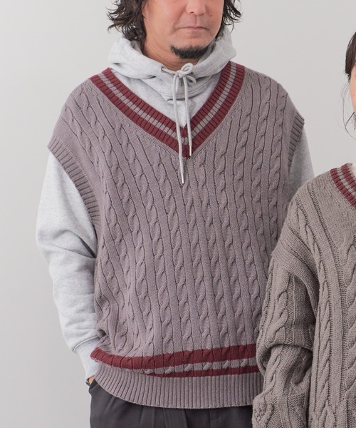 CRAFT STANDARD BOUTIQUE（クラフトスタンダードブティック）の「【男女兼用】チルデンニットベスト（ベスト・レディース・杢グレー/モカ/ダークネイビー/アイボリー・M/XL/L）」の2枚目の写真