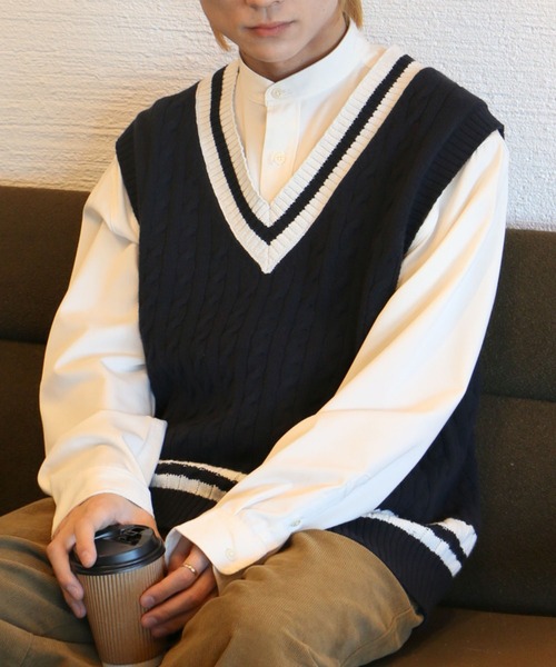 CRAFT STANDARD BOUTIQUE（クラフトスタンダードブティック）の「【男女兼用】チルデンニットベスト（ベスト・レディース・杢グレー/モカ/ダークネイビー/アイボリー・M/XL/L）」の4枚目の写真