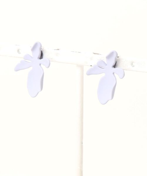 misto accessories(ミストアクセサリーズ)の「ニュアンスフラワーピアス(ピアス(両耳用)・レディース・パープル/ピンク/グリーン・FREE)」の5枚目の写真